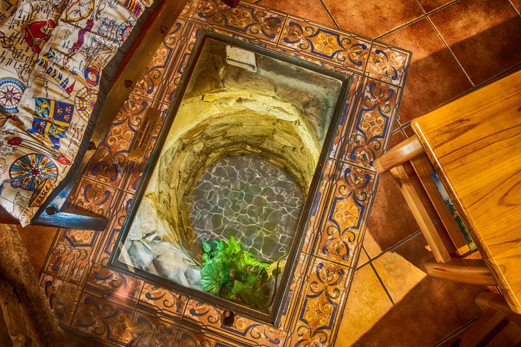 La Casina Del Pozo Villa Bembibre  ภายนอก รูปภาพ