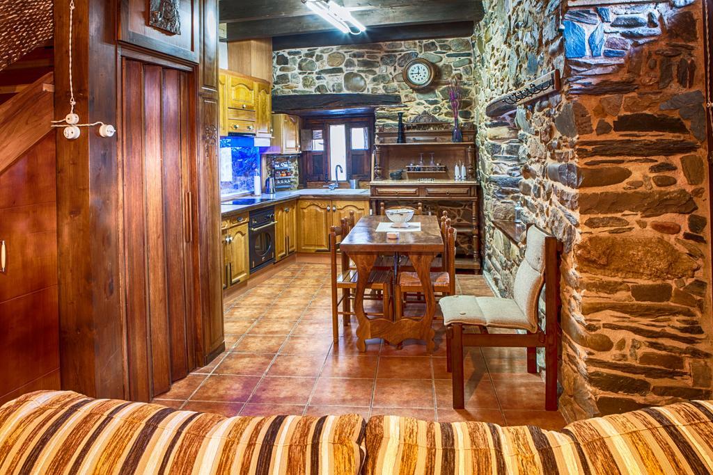 La Casina Del Pozo Villa Bembibre  ภายนอก รูปภาพ
